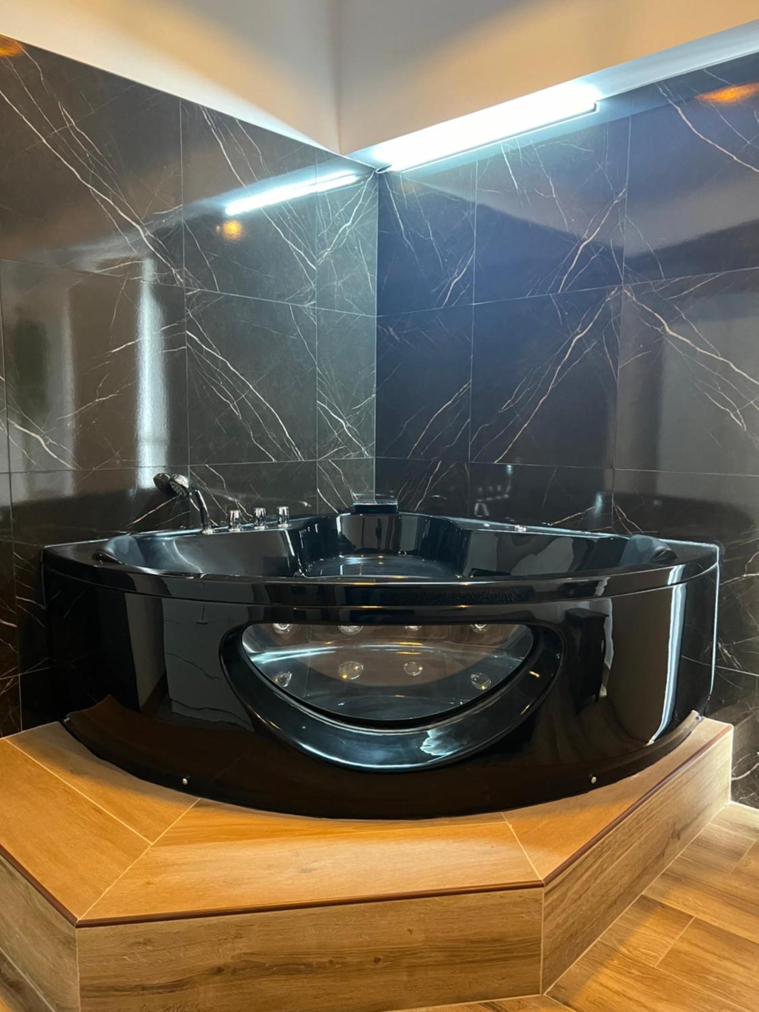 Appartamento Apartamento Castillo Castro Urdiales Esterno foto